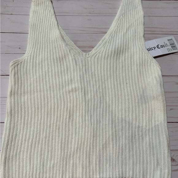 JUICY COUTURE Knitted V Neckline Sleveless Ivory Color Medium Top BNWT - Picture 4 of 6